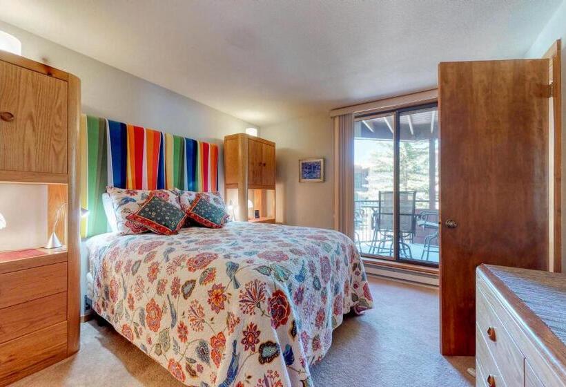 בית מלון כפרי La Bonte Townhomes Unit 304