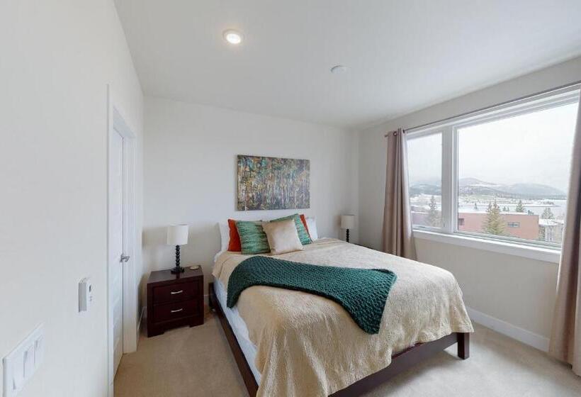 בית מלון כפרי La Bonte Townhomes Unit 304