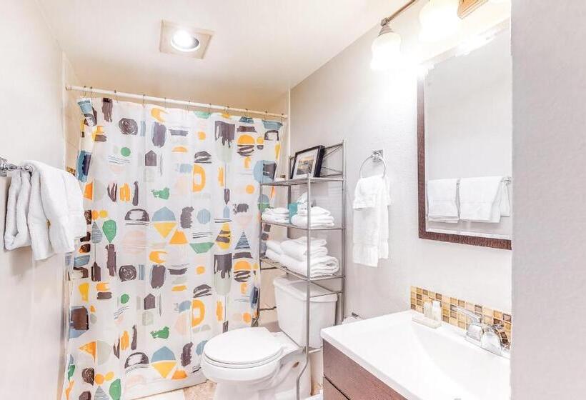 בית מלון כפרי Mountain Stream Condo