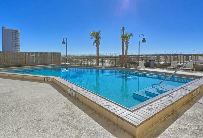 فندق Ocean Breeze West 302