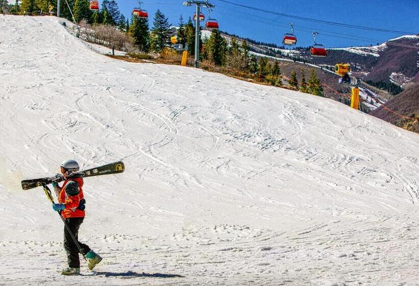 Отель Red Pine Canyons View Condo