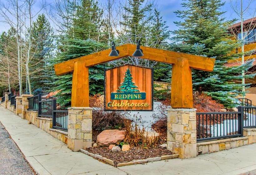 Отель Red Pine Canyons View Condo