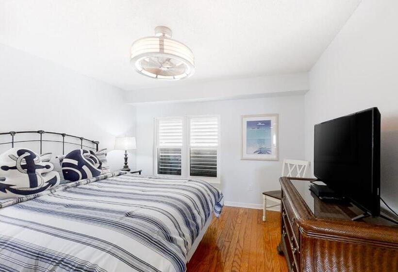 فندق Shore House 502