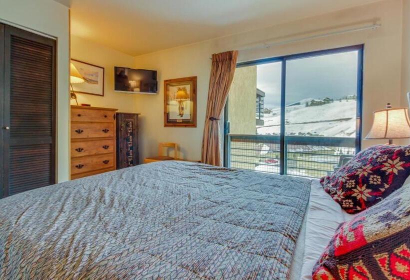 בית מלון כפרי Slopeside Paradise At Axtel