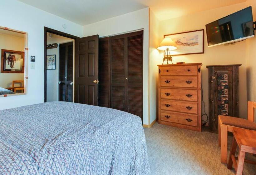 בית מלון כפרי Slopeside Paradise At Axtel