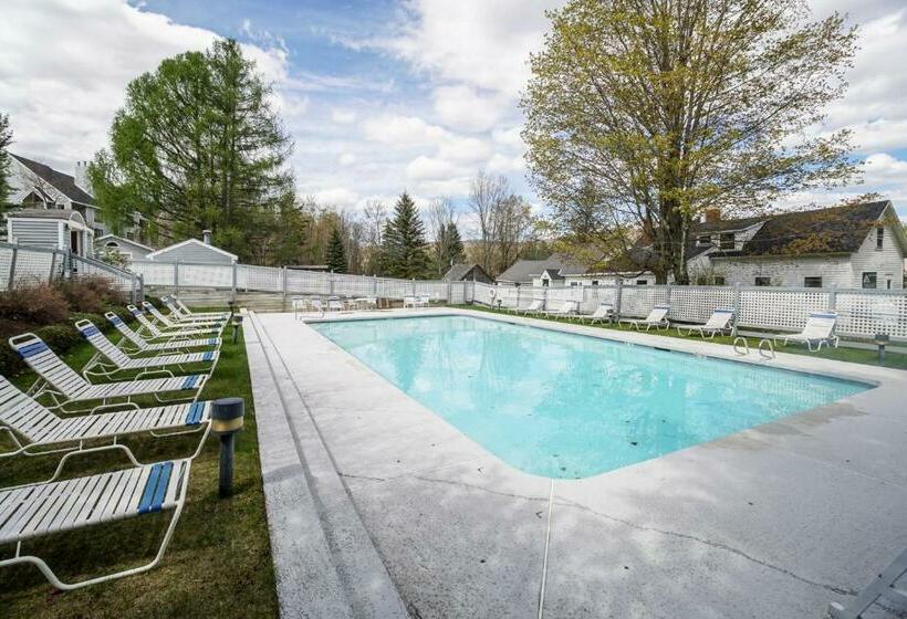 ホテル The Seasons H23