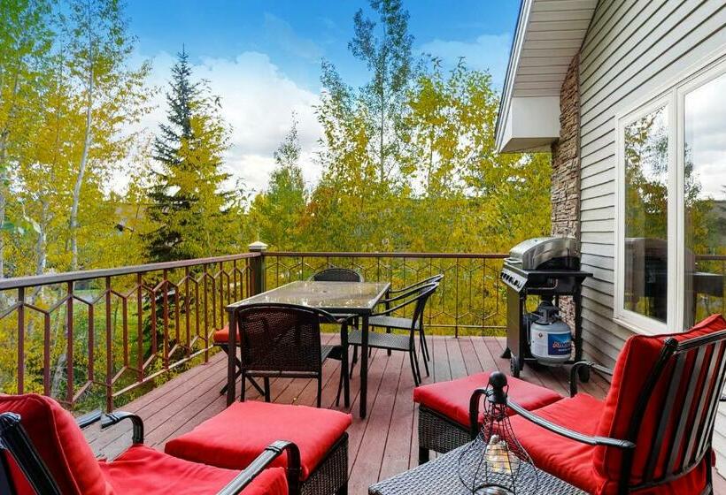 Отель Colorado Charm