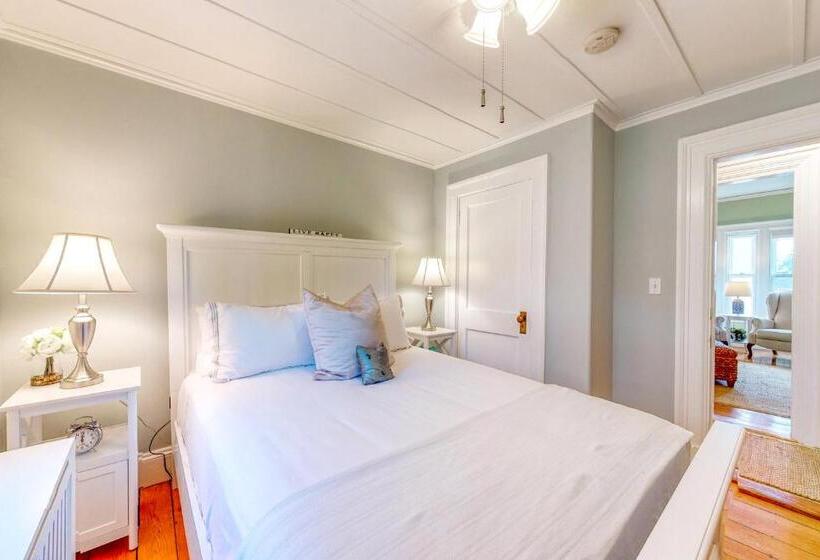 בית מלון כפרי Commander S Cabin