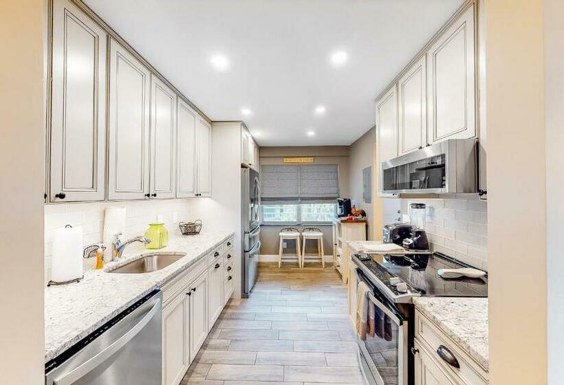 فندق La Brisa 108n