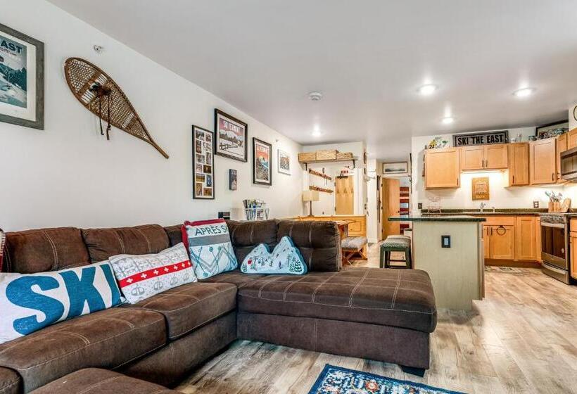 هتل Mountainside Ski Lodge