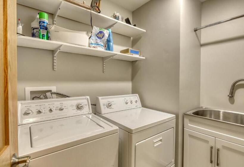 Отель Our Lake House