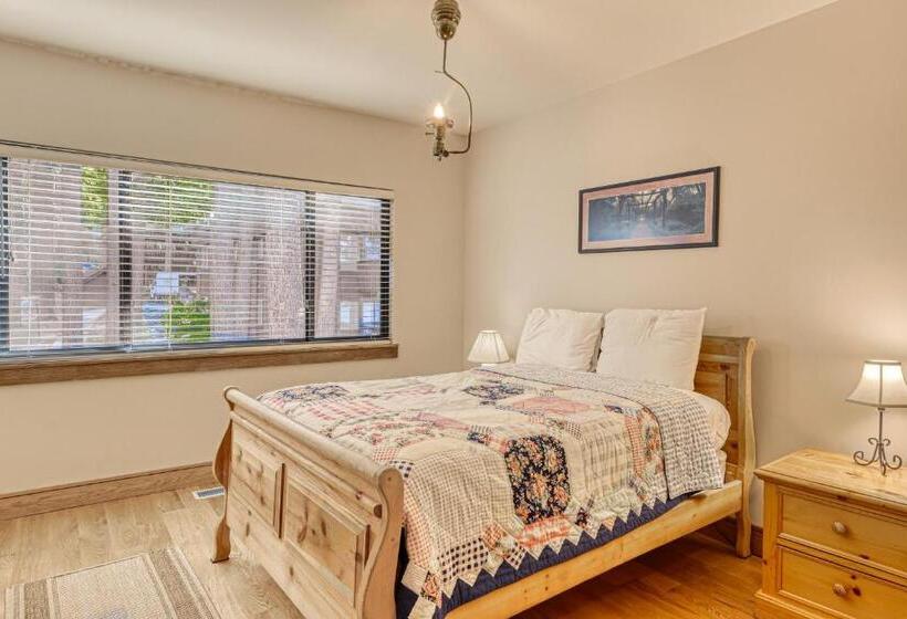 호텔 Our Lake House