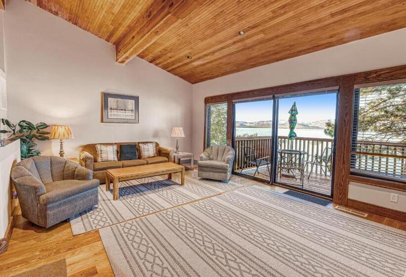 호텔 Our Lake House