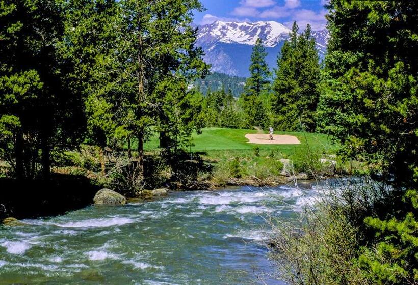 ホテル Silvermill Lodge 8250