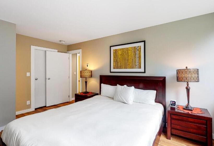 Отель Simba Run