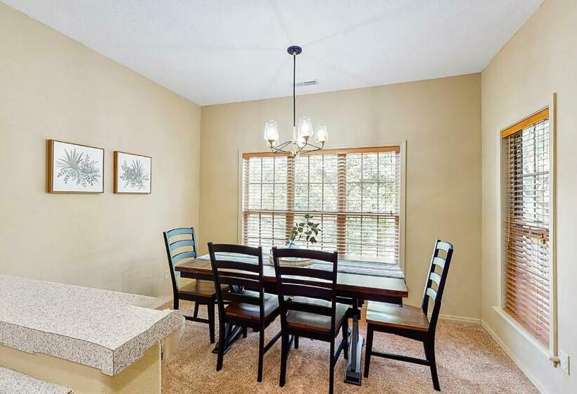 فندق Stonebridge Hideaway