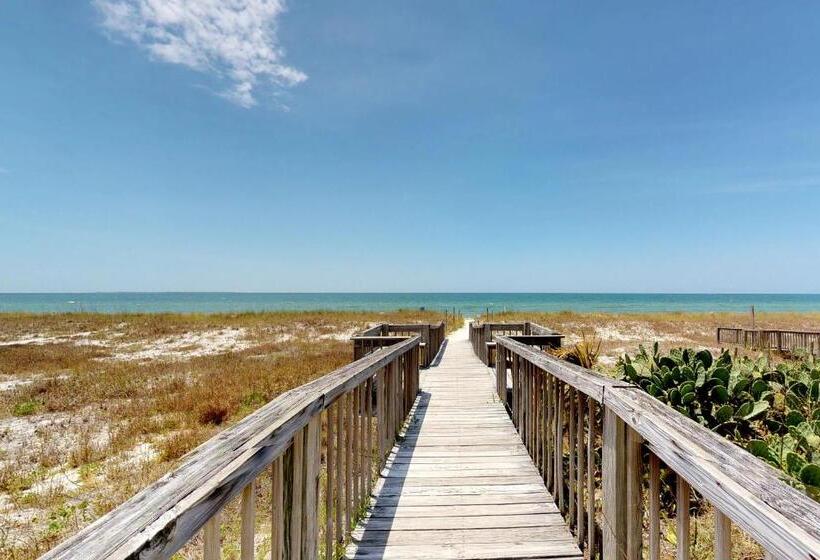 فندق Summerhouse 402