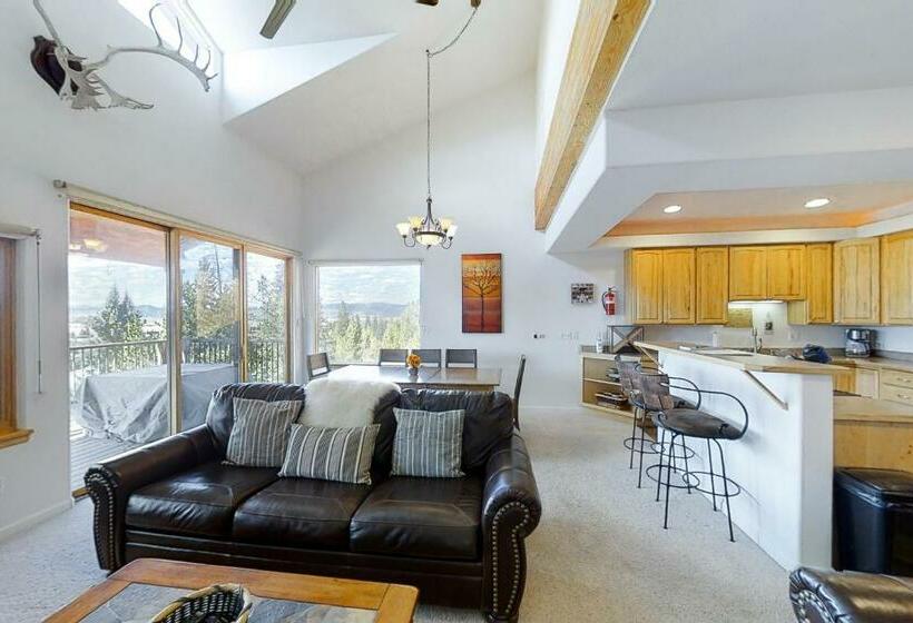 ホテル Wapiti Place A