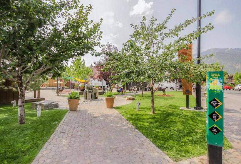 فندق Warm Springs Wonder