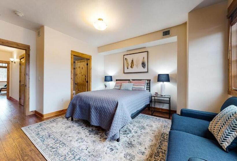 호텔 Waterside Village B