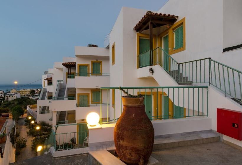 Aglaia Apartments & Studios