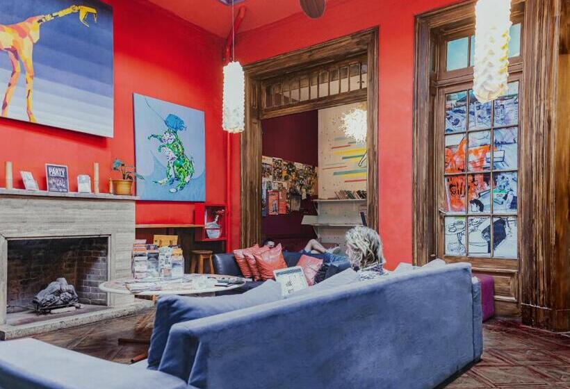 هاستل Art Factory San Telmo