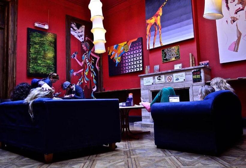 هاستل Art Factory San Telmo