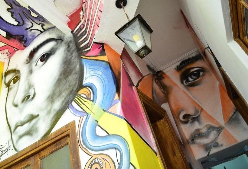 هاستل Art Factory San Telmo