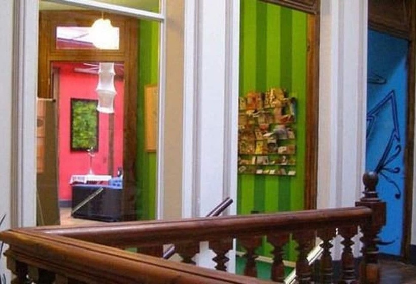 هاستل Art Factory San Telmo