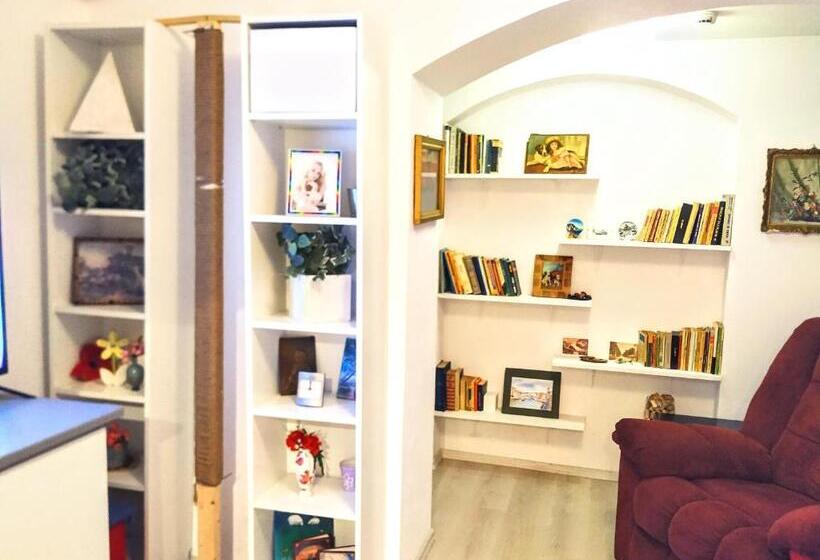 هاستل Central Guesthouse