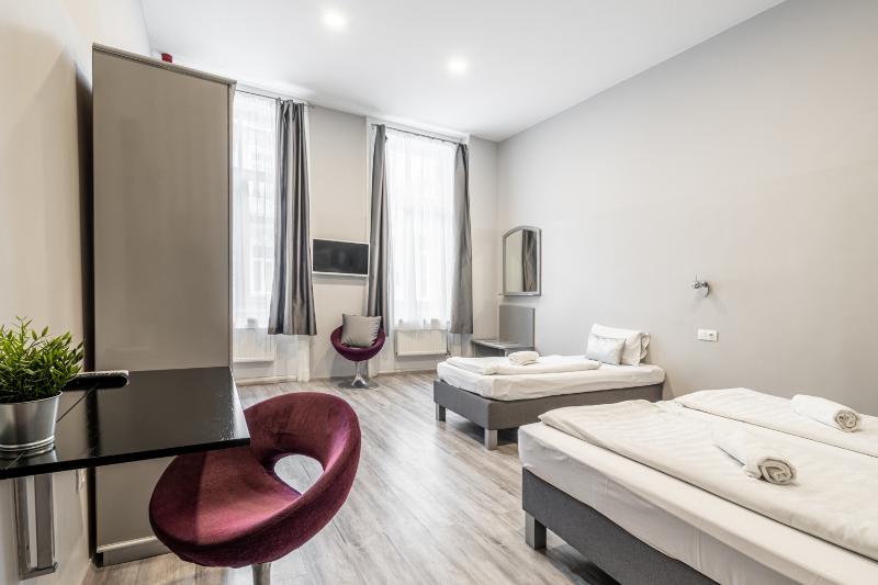 هاستل Full Moon Budapest