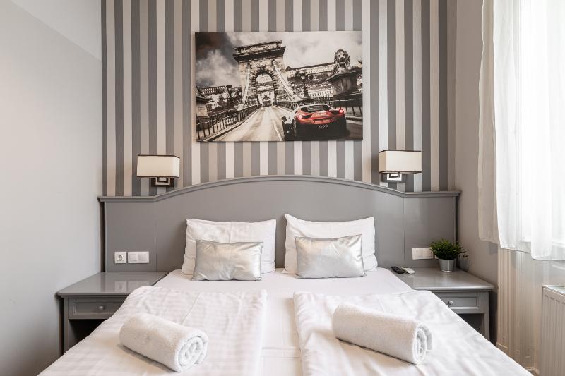 هاستل Full Moon Budapest