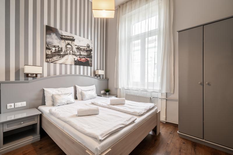 هاستل Full Moon Budapest