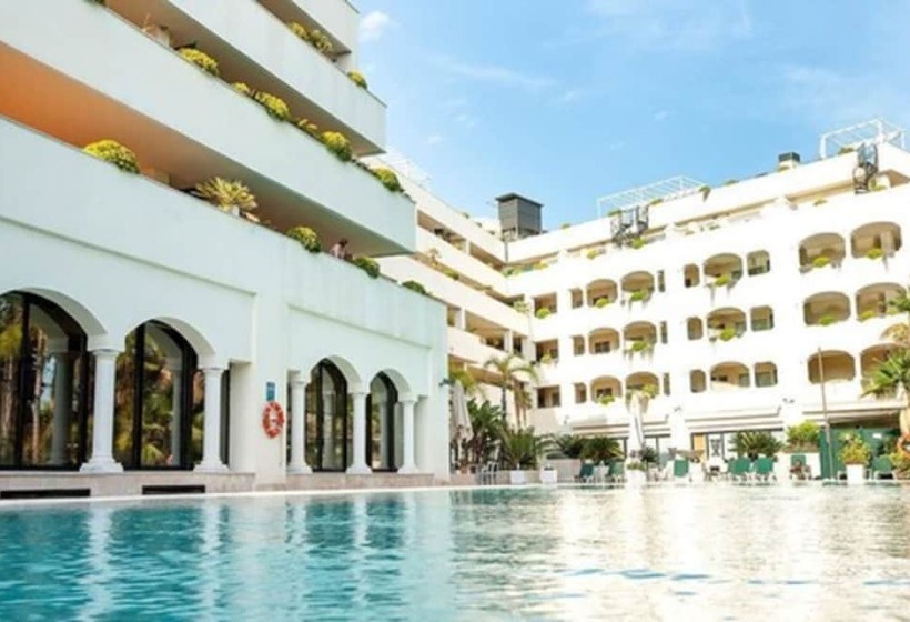 Apartamentos Guadalpin Boutique