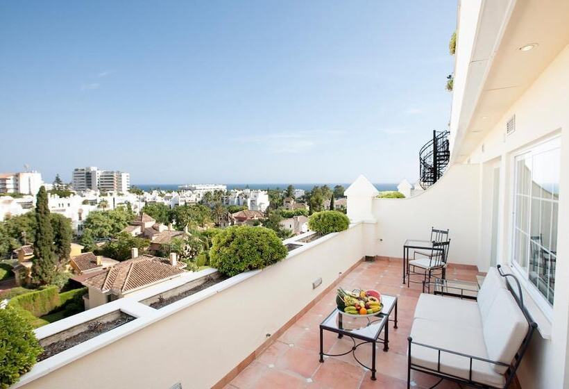 Apartamentos Guadalpin Boutique