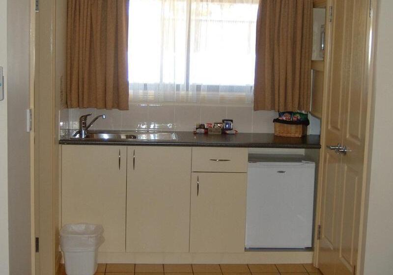 Armidale Pines Motel