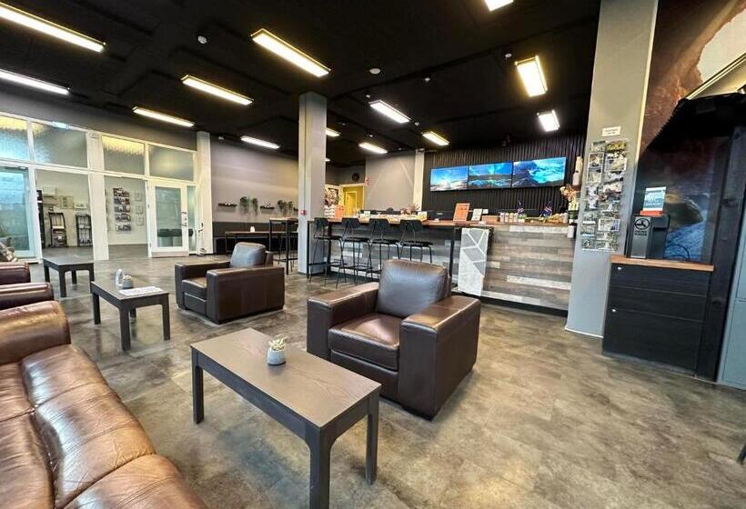 Bus Hostel Reykjavik   Reykjavik Terminal