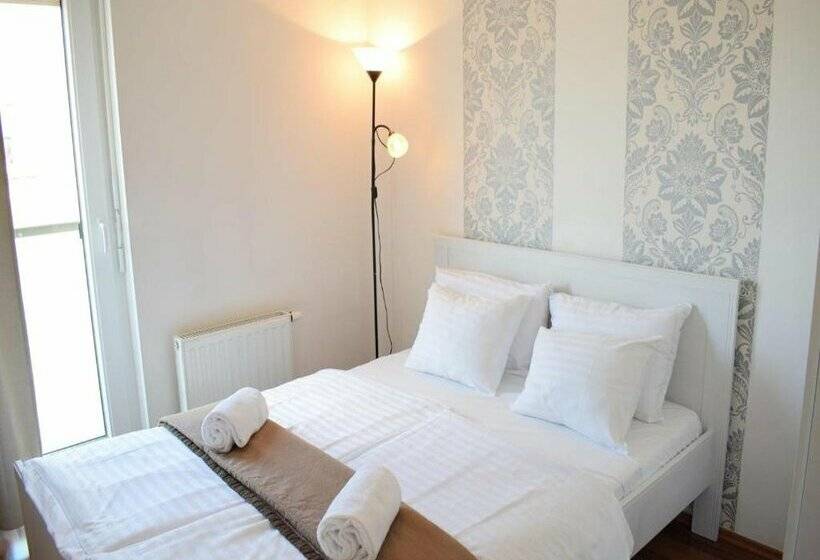 Corvin Center Suites