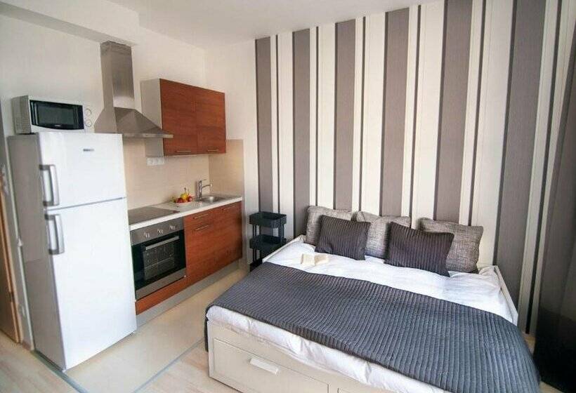 Corvin Center Suites