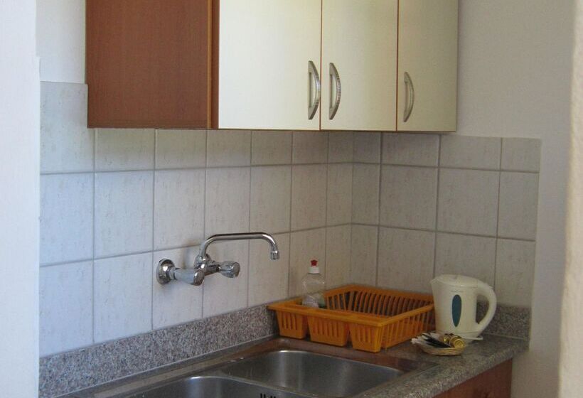 Elea Suites & Residences