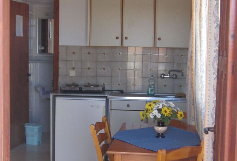 Elea Suites & Residences