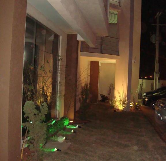 Отель Executive MT