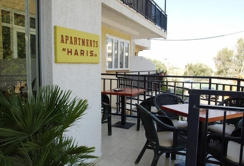 Haris Apartments