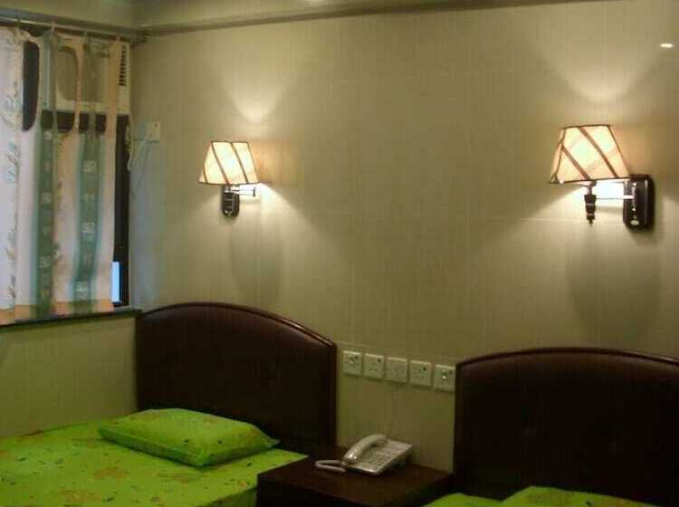 مسافرخانه Hong Kong Coliving Space