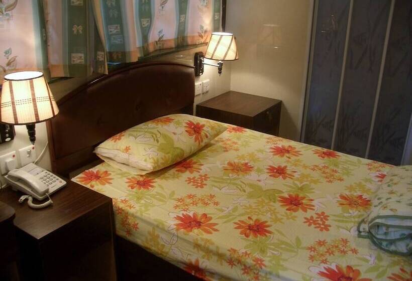 مسافرخانه Hong Kong Coliving Space