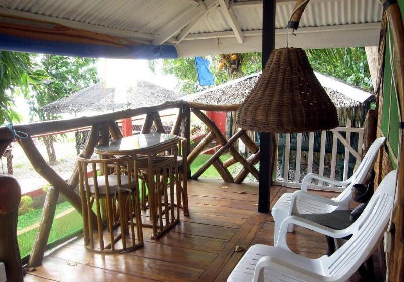 هتل 67th Heaven Holiday Resort