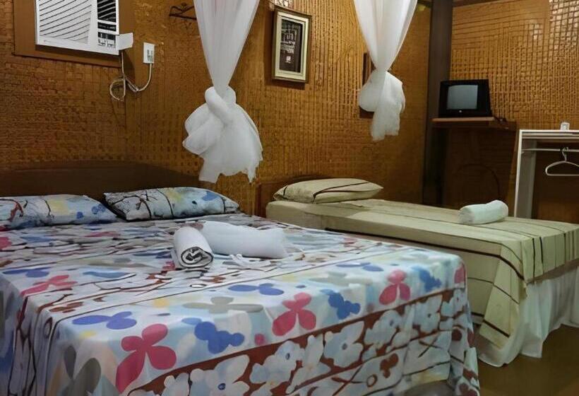 هتل 67th Heaven Holiday Resort