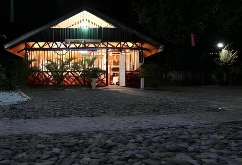 هتل 67th Heaven Holiday Resort