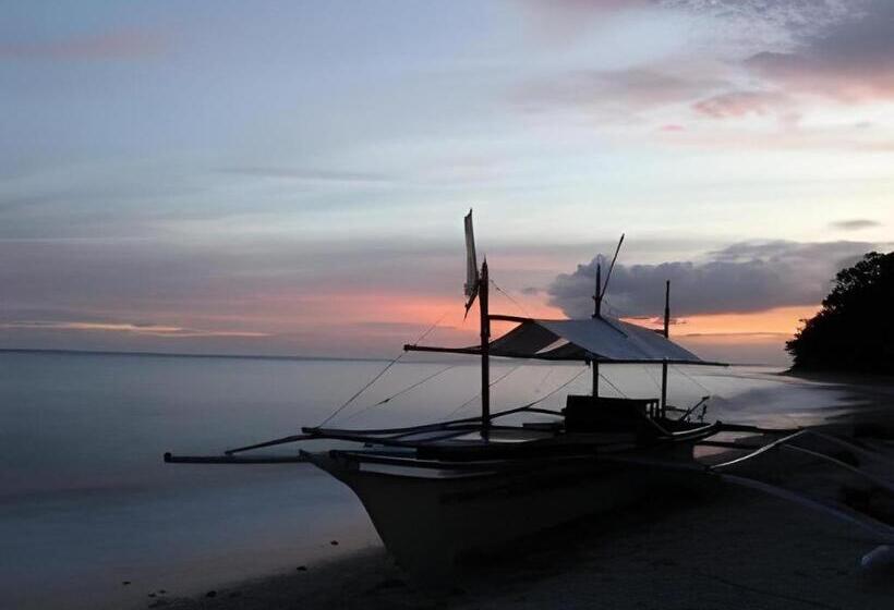 هتل 67th Heaven Holiday Resort