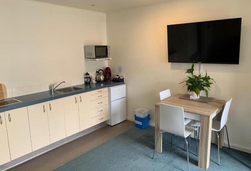 호텔 Academy Motor Inn